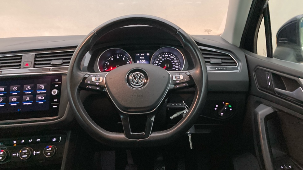 Volkswagen Tiguan 1.5 TSi EVO 150 Match 5dr Petrol Estate - Image 10