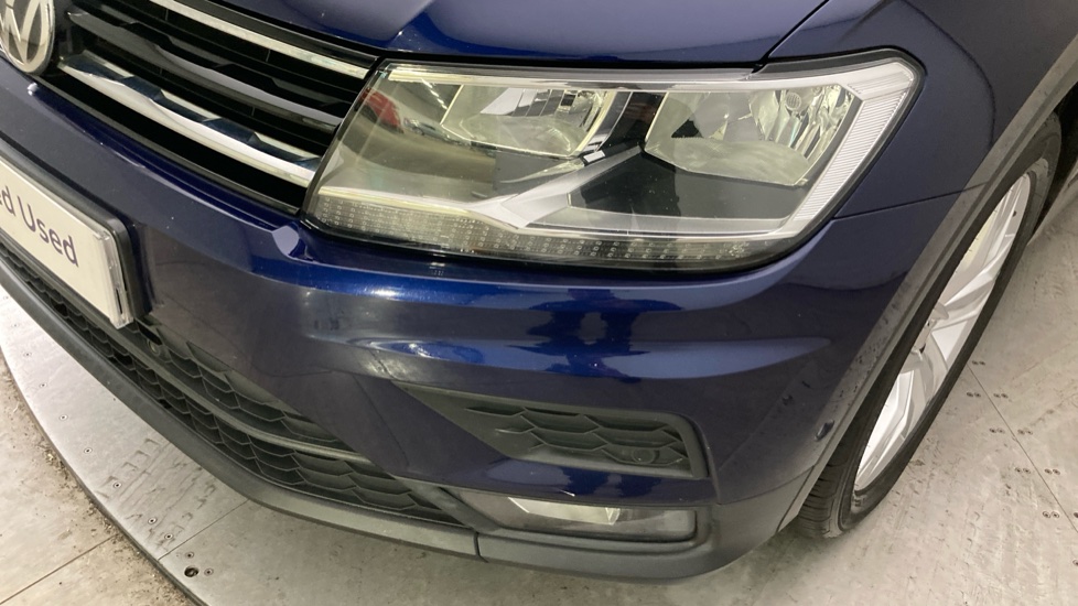 Volkswagen Tiguan 1.5 TSi EVO 150 Match 5dr Petrol Estate - Image 22