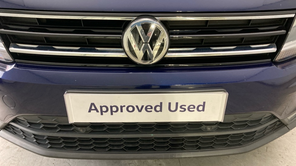 Volkswagen Tiguan 1.5 TSi EVO 150 Match 5dr Petrol Estate - Image 23