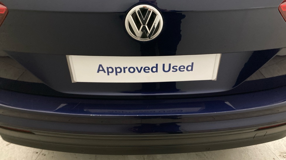 Volkswagen Tiguan 1.5 TSi EVO 150 Match 5dr Petrol Estate - Image 28