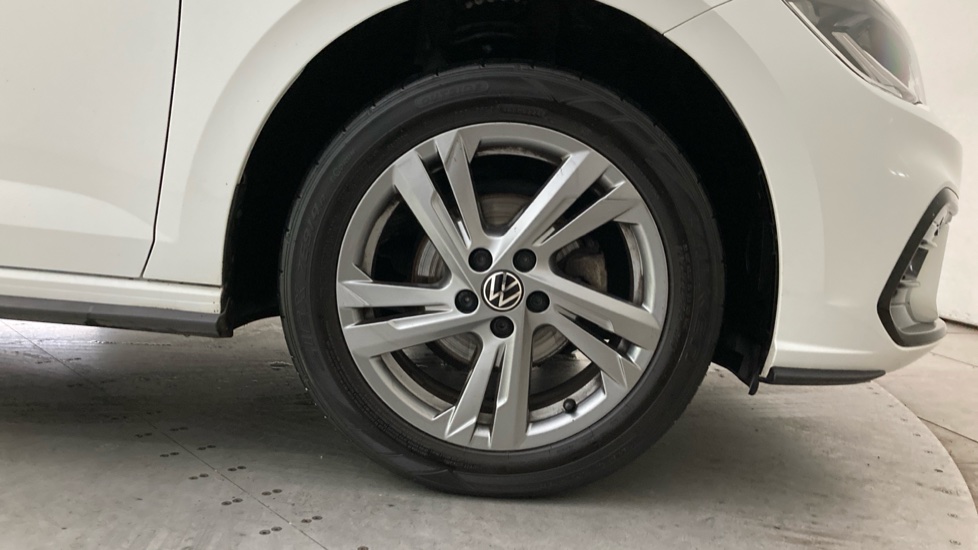 Volkswagen Polo 1.0 TSI R-Line 5dr Petrol Hatchback - Image 5