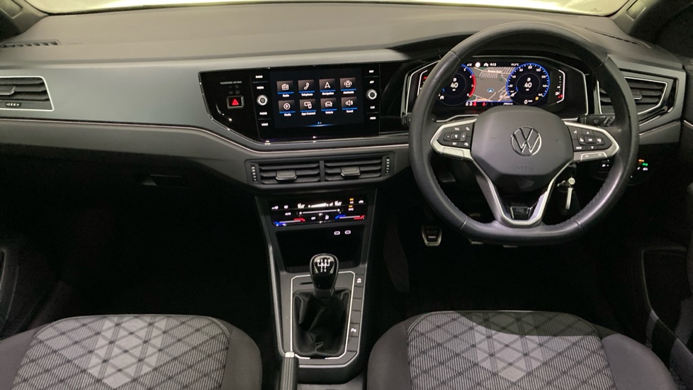 Volkswagen Polo 1.0 TSI R-Line 5dr Petrol Hatchback - Image 9