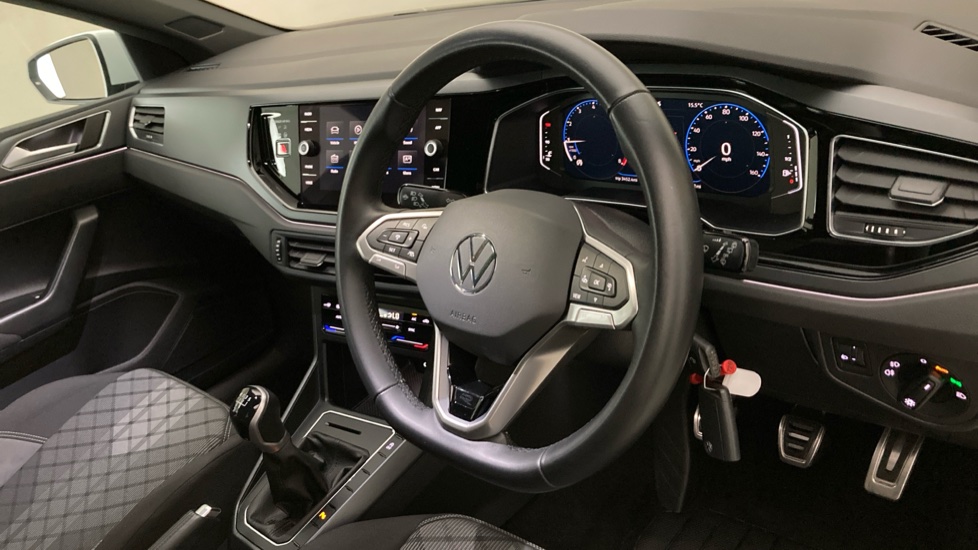 Volkswagen Polo 1.0 TSI R-Line 5dr Petrol Hatchback - Image 6