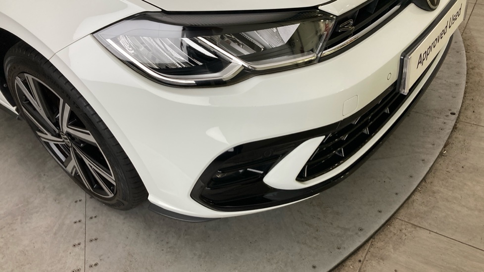 Volkswagen Polo 1.0 TSI R-Line 5dr Petrol Hatchback - Image 33