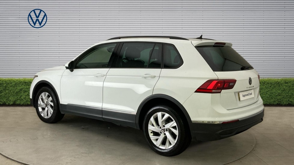 Volkswagen Tiguan 1.5 TSI Life 5dr Petrol Estate - Image 3