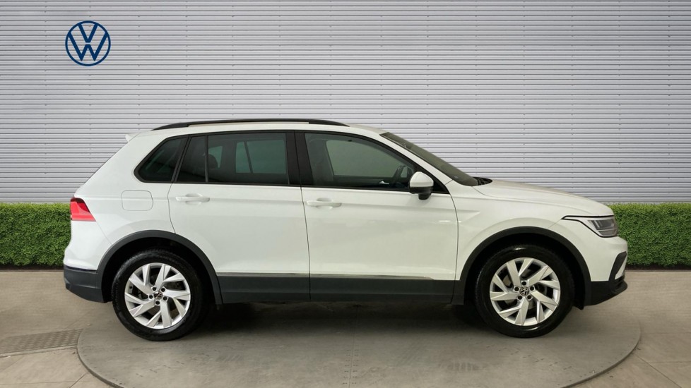 Volkswagen Tiguan 1.5 TSI Life 5dr Petrol Estate - Image 4
