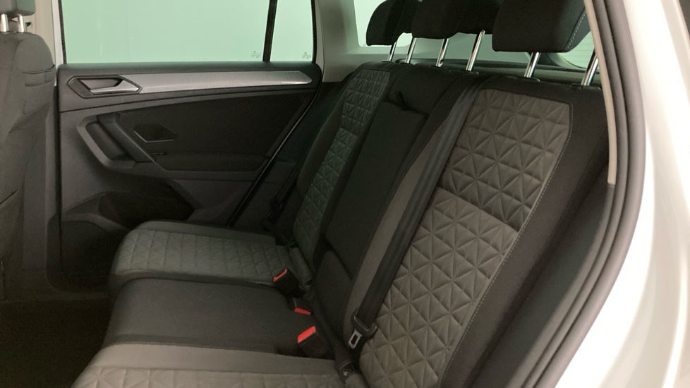Volkswagen Tiguan 1.5 TSI Life 5dr Petrol Estate - Image 16