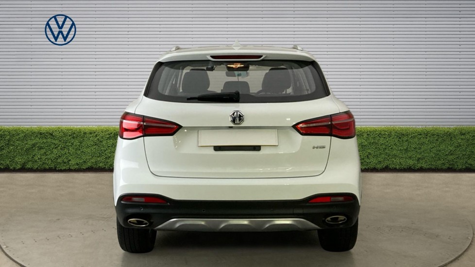 MG HS 1.5 T-GDI Excite 5dr DCT Petrol Hatchback - Image 8