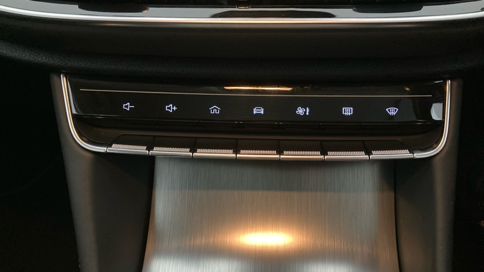 MG HS 1.5 T-GDI Excite 5dr DCT Petrol Hatchback - Image 13