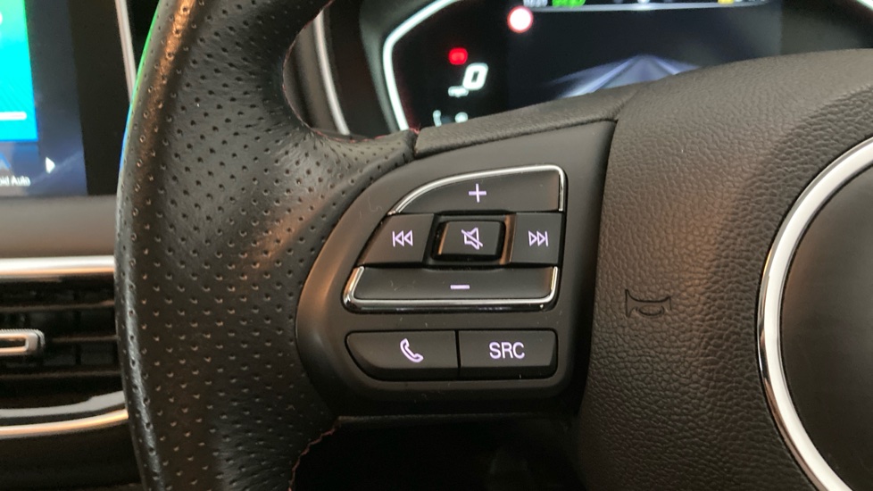 MG HS 1.5 T-GDI Excite 5dr DCT Petrol Hatchback - Image 17