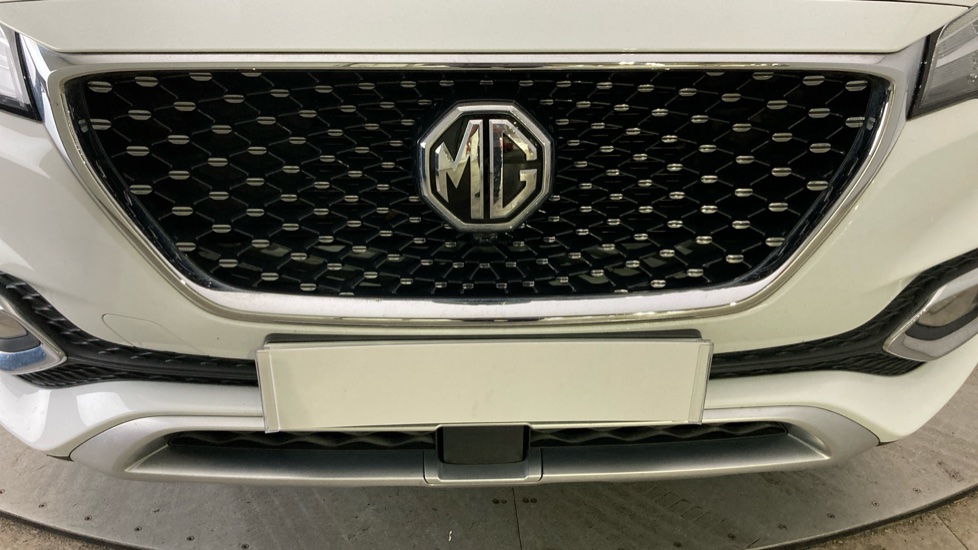 MG HS 1.5 T-GDI Excite 5dr DCT Petrol Hatchback - Image 23