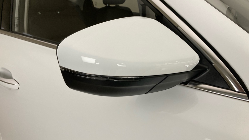 MG HS 1.5 T-GDI Excite 5dr DCT Petrol Hatchback - Image 29