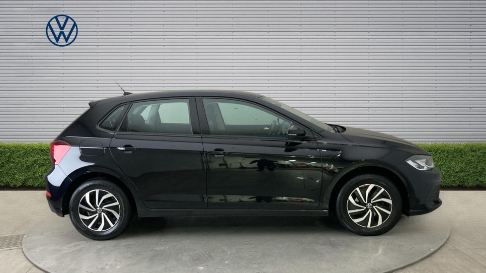 Volkswagen Polo 1.0 TSI Life 5dr Petrol Hatchback - Image 4