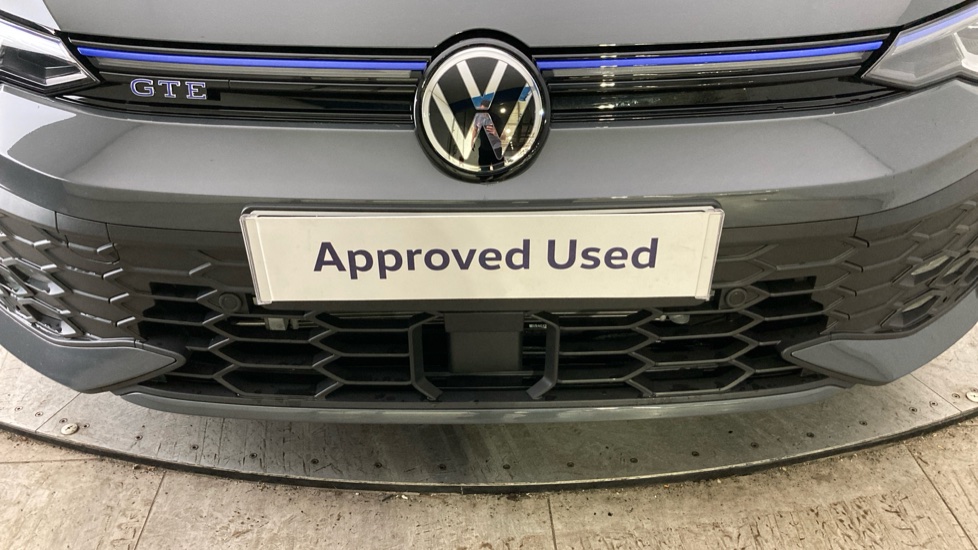 Volkswagen Golf 1.5 TSI 272 GTE eHybrid 5dr DSG Hatchback - Image 35