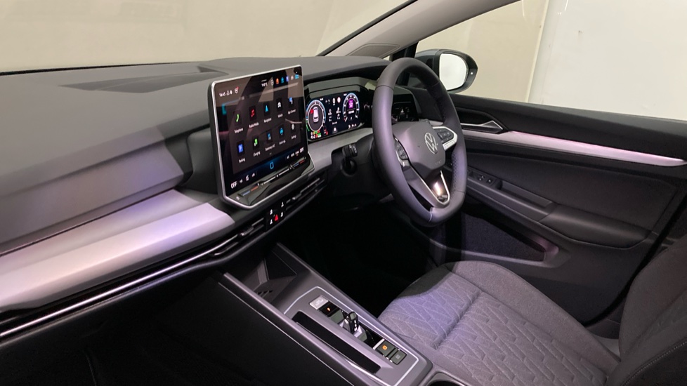 Volkswagen Golf 1.5 TSI 204 Match eHybrid 5dr DSG Hatchback - Image 2