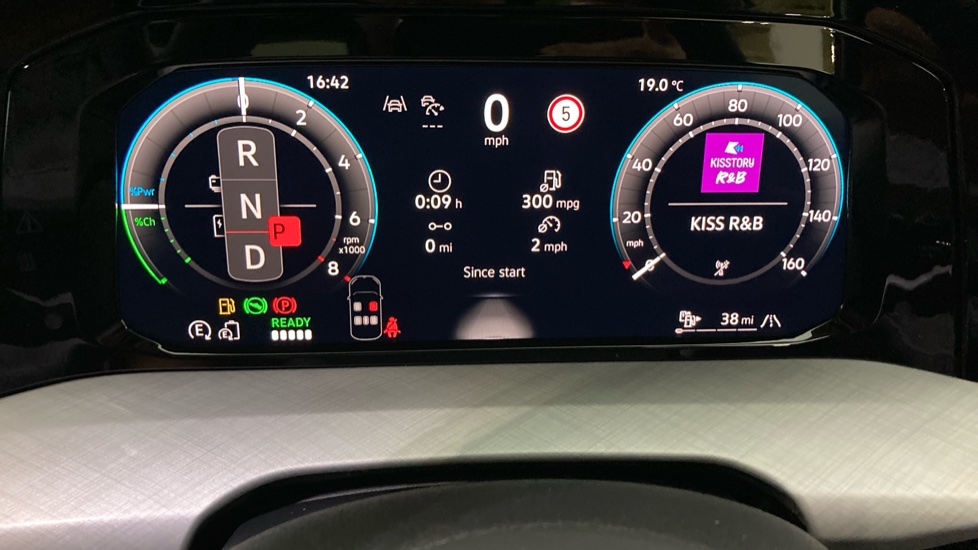 Volkswagen Golf 1.5 TSI 204 Match eHybrid 5dr DSG Hatchback - Image 11
