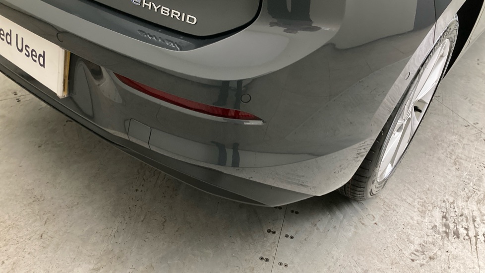Volkswagen Golf 1.5 TSI 204 Match eHybrid 5dr DSG Hatchback - Image 37
