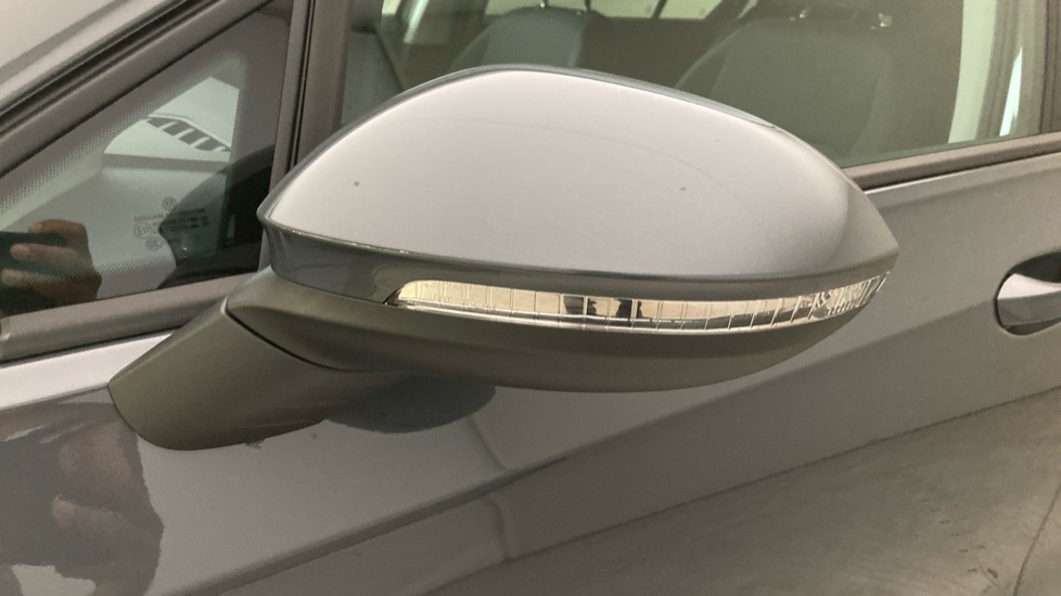 Volkswagen Golf 1.5 TSI 204 Match eHybrid 5dr DSG Hatchback - Image 40