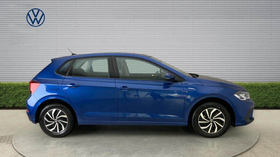Volkswagen Polo 1.0 TSI Life 5dr Petrol Hatchback - Image 4