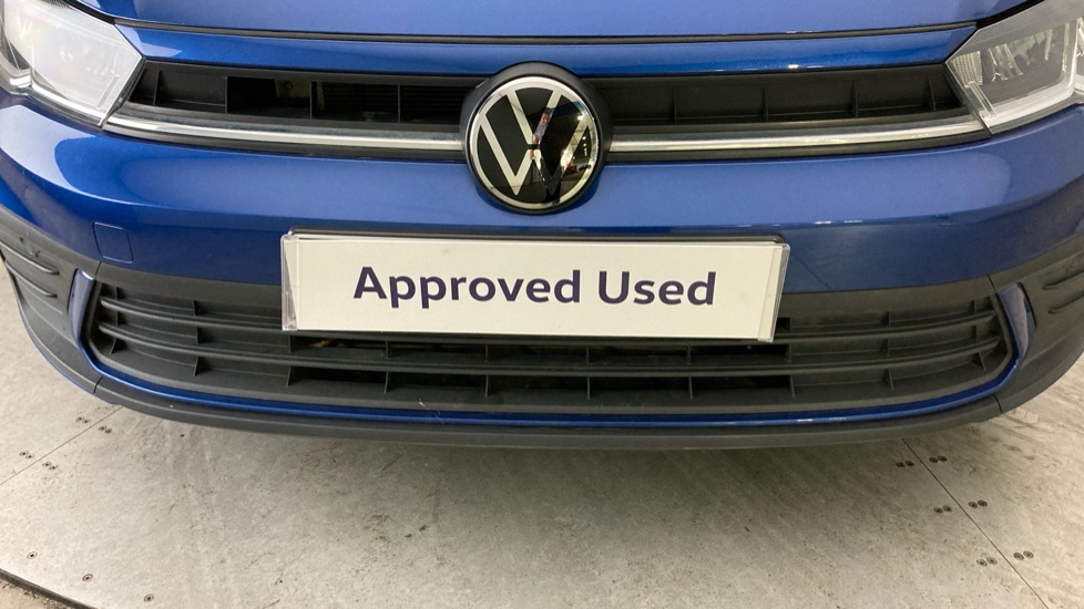Volkswagen Polo 1.0 TSI Life 5dr Petrol Hatchback - Image 33