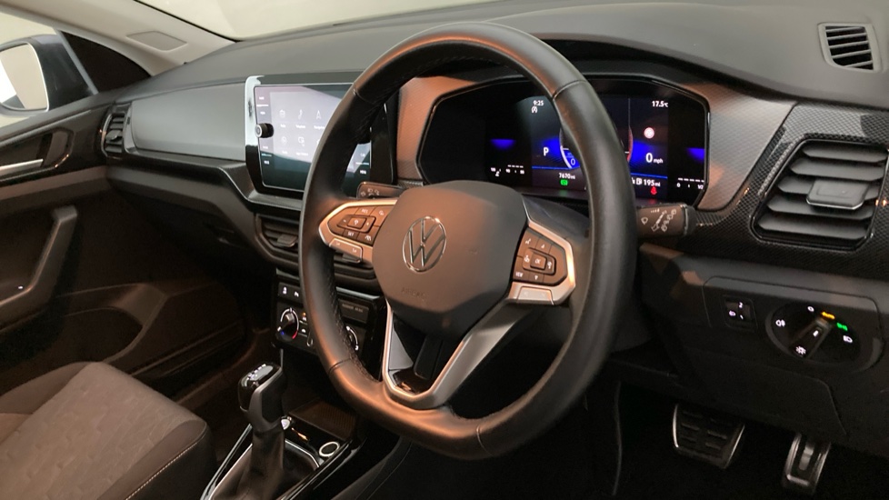 Volkswagen T-Cross 1.0 TSI 115 Match 5dr DSG Petrol Estate - Image 6
