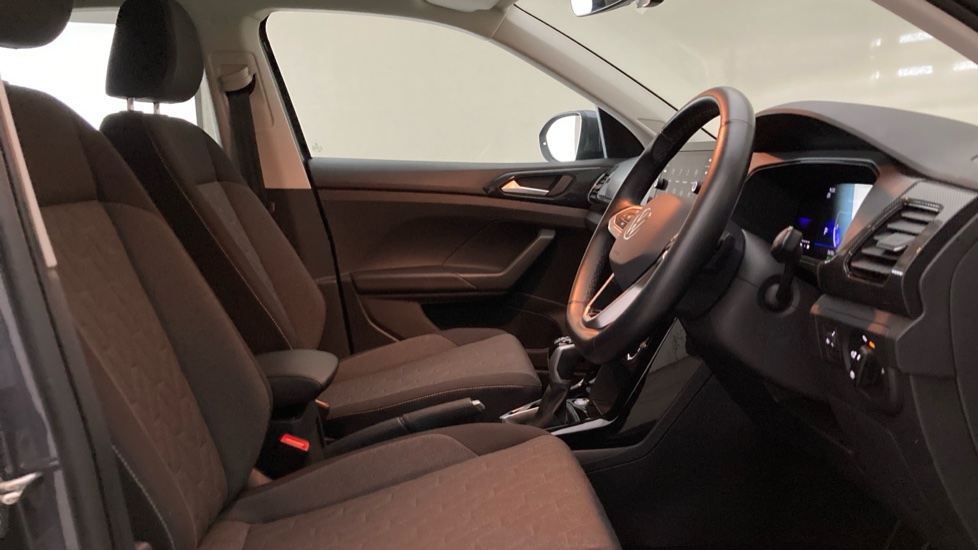 Volkswagen T-Cross 1.0 TSI 115 Match 5dr DSG Petrol Estate - Image 15