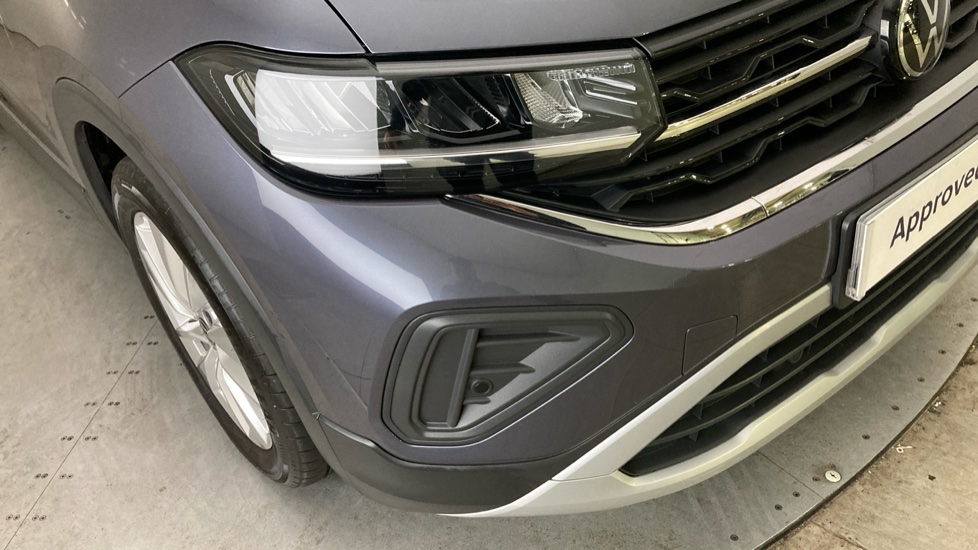 Volkswagen T-Cross 1.0 TSI 115 Match 5dr DSG Petrol Estate - Image 21