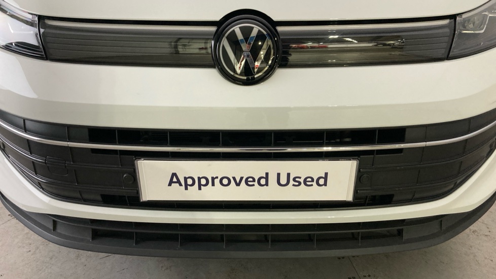 Volkswagen Tiguan 1.5 eTSI 150 Match 5dr DSG Petrol Estate - Image 32