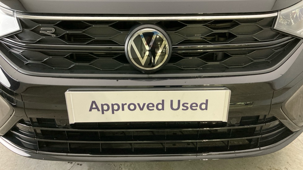 Volkswagen Taigo 1.0 TSI 110 R-Line 5dr DSG Petrol Hatchback - Image 23