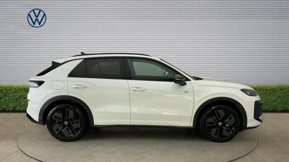 Volkswagen T-Roc 1.5 eTSI 150 R-Line 5dr DSG Petrol Hatchback - Image 4