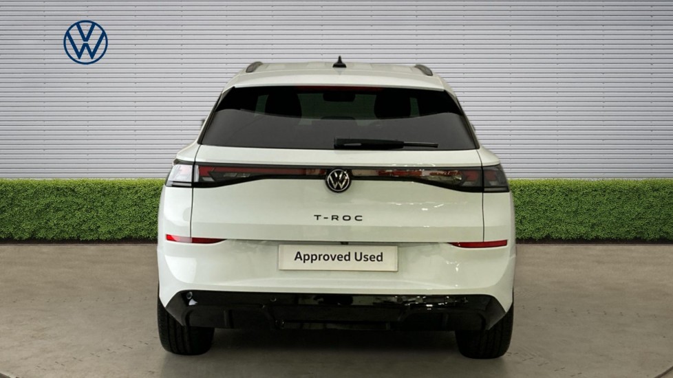 Volkswagen T-Roc 1.5 eTSI 150 R-Line 5dr DSG Petrol Hatchback - Image 8