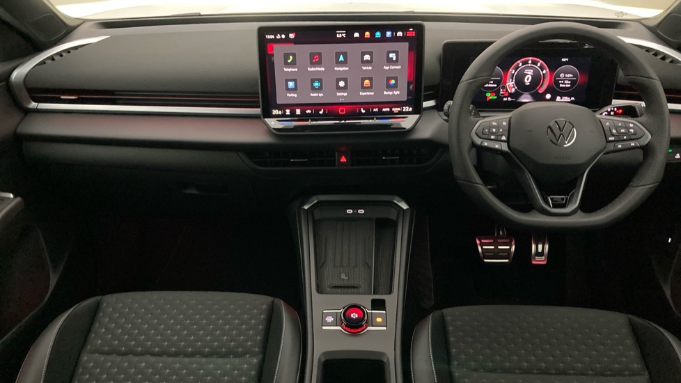 Volkswagen T-Roc 1.5 eTSI 150 R-Line 5dr DSG Petrol Hatchback - Image 9