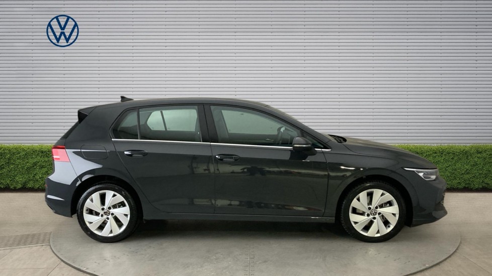 Volkswagen Golf 1.5 TSI 204 Match eHybrid 5dr DSG Hatchback - Image 4