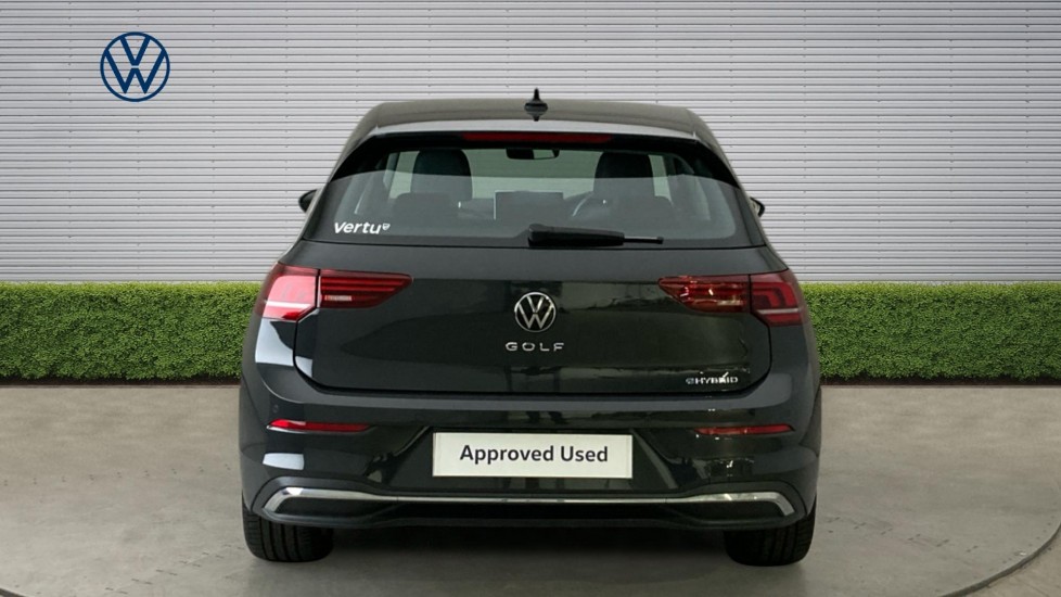 Volkswagen Golf 1.5 TSI 204 Match eHybrid 5dr DSG Hatchback - Image 8