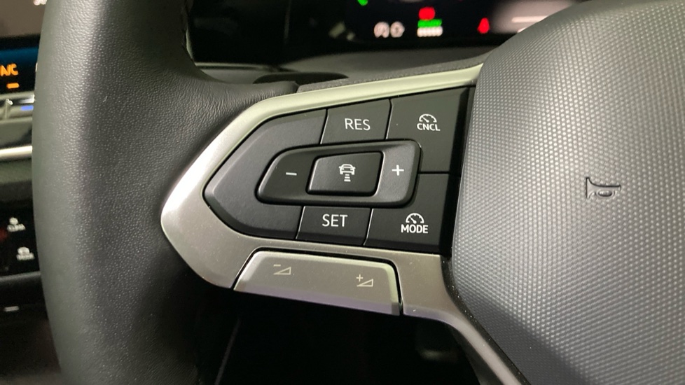 Volkswagen Golf 1.5 TSI 204 Match eHybrid 5dr DSG Hatchback - Image 17