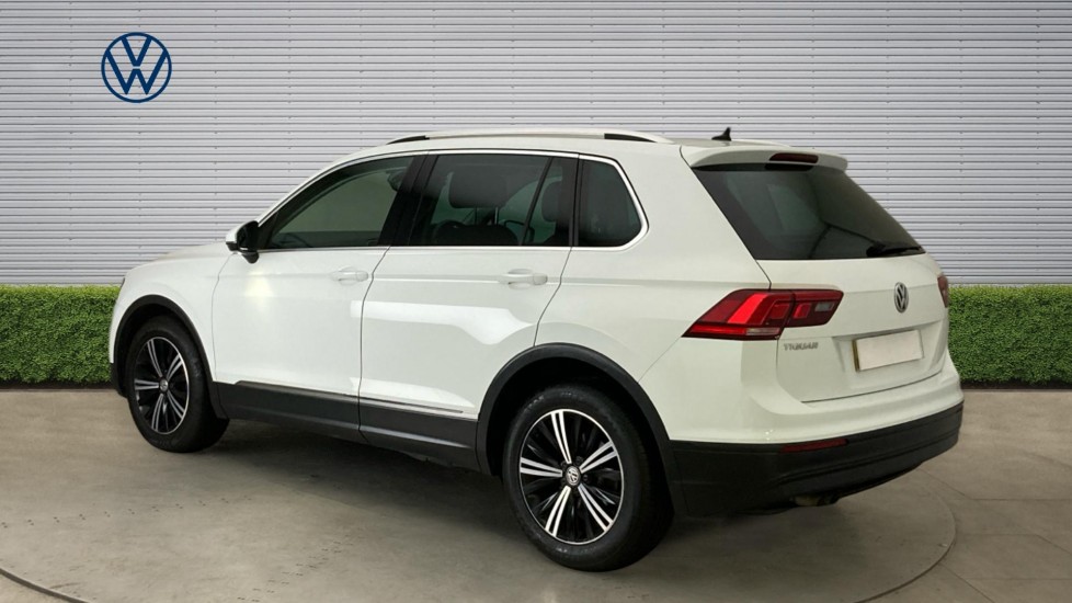 Volkswagen Tiguan 1.4 TSi 125 SE Nav 5dr Petrol Estate - Image 3