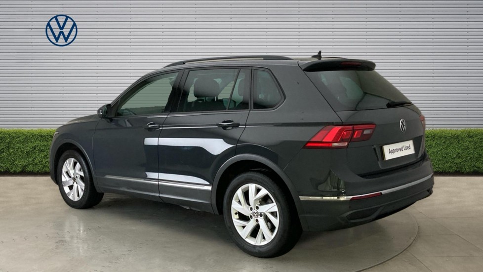 Volkswagen Tiguan 1.5 TSI 150 Life 5dr Petrol Estate - Image 3