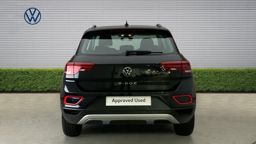 Volkswagen T-Roc 1.0 TSI Life 5dr Petrol Hatchback - Image 8