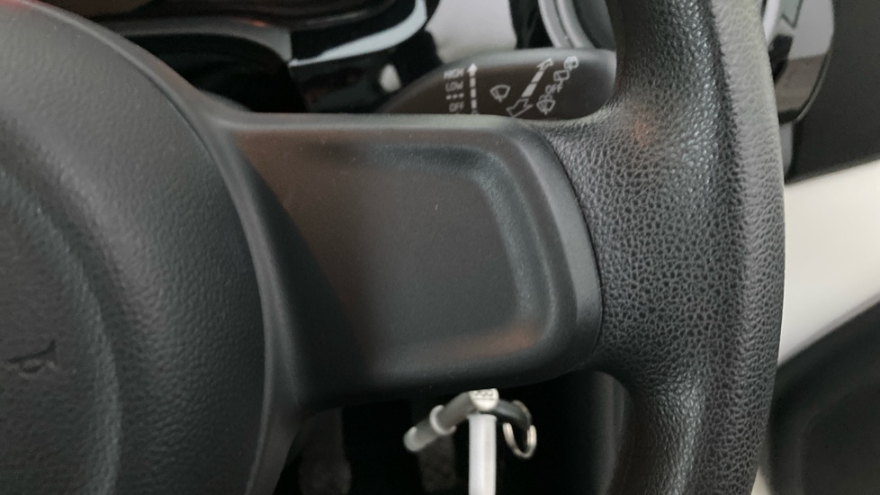 Volkswagen Up 1.0 Move Up 3dr Petrol Hatchback - Image 18