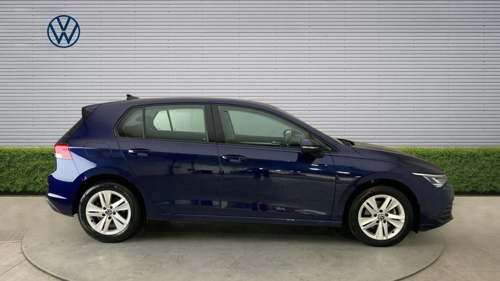 Volkswagen Golf 1.5 TSI Life 5dr Petrol Hatchback - Image 4