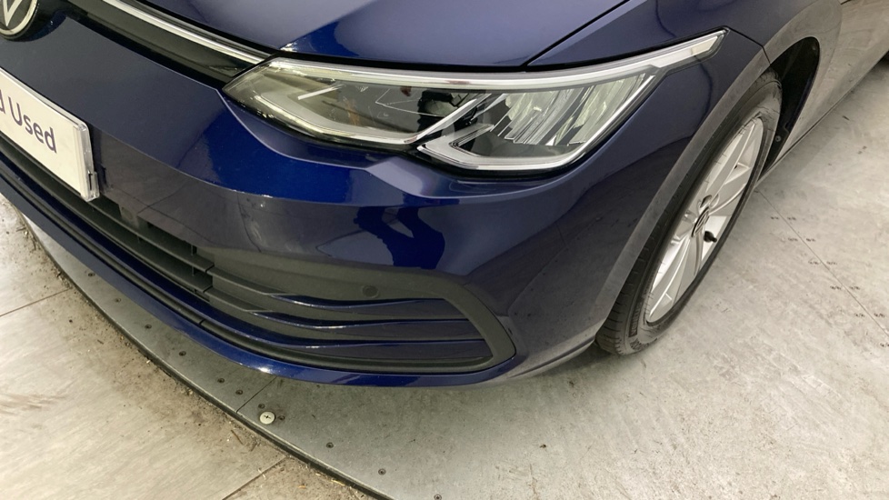 Volkswagen Golf 1.5 TSI Life 5dr Petrol Hatchback - Image 33
