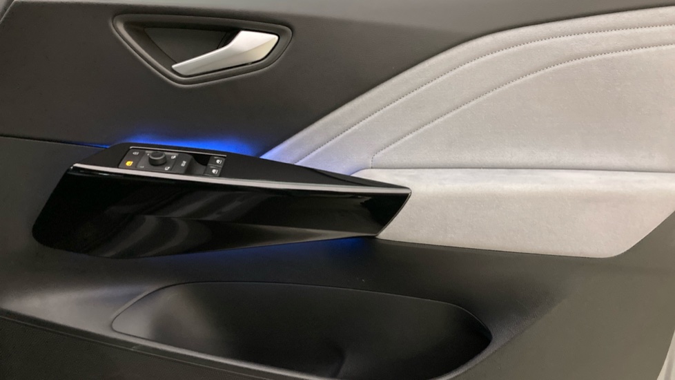 Volkswagen ID.3 150kW Match Pro S 77kWh 5dr Auto Electric Hatchback - Image 19