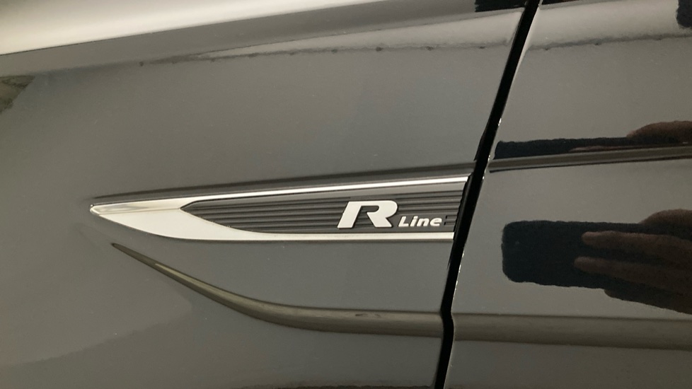 Volkswagen Polo 1.0 TSI 115 R-Line 5dr Petrol Hatchback - Image 39
