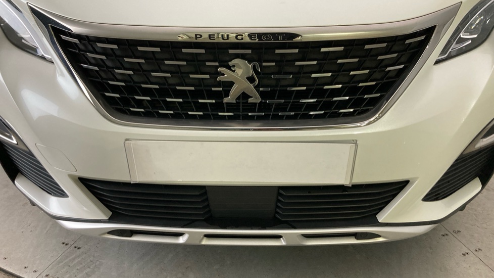 Peugeot 3008 1.5 BlueHDi GT Line Premium 5dr Diesel Estate - Image 23