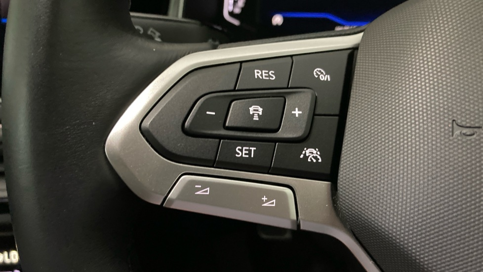 Volkswagen Polo 1.0 TSI R-Line 5dr Petrol Hatchback - Image 17