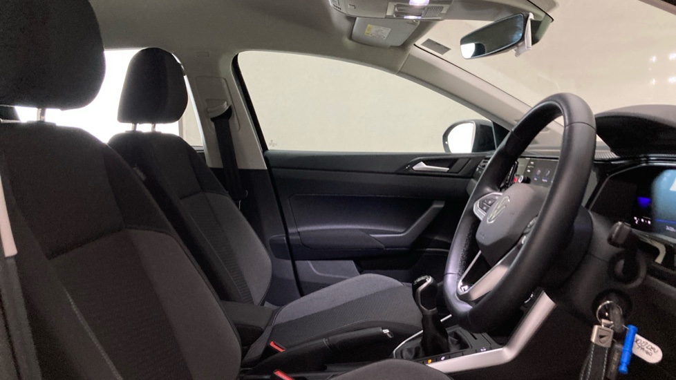 Volkswagen Taigo 1.0 TSI 110 Life 5dr Petrol Hatchback - Image 15