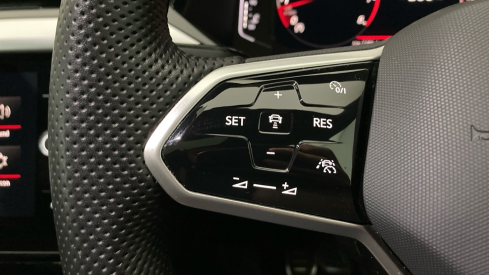 Volkswagen Arteon 1.5 TSI R-Line 5dr Petrol Hatchback - Image 17