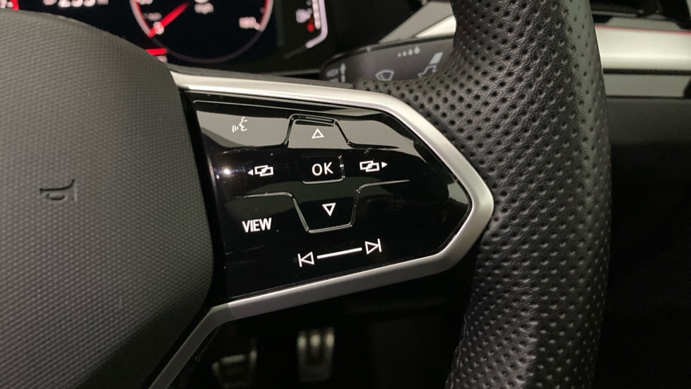 Volkswagen Arteon 1.5 TSI R-Line 5dr Petrol Hatchback - Image 18