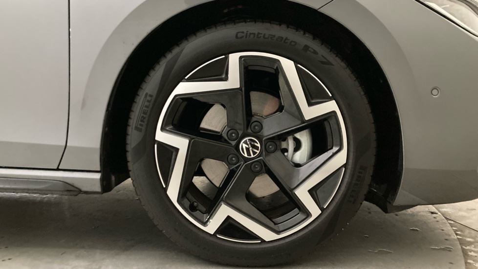 Volkswagen Passat 1.5 eTSI R-Line 5dr DSG Petrol Estate - Image 5