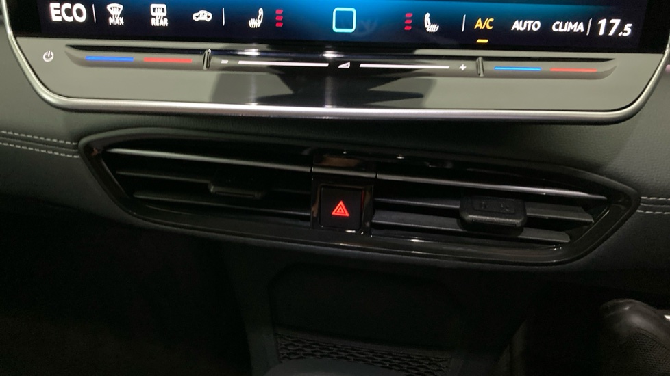 Volkswagen ID.3 150kW Match Pro 59kWh 5dr Auto Electric Hatchback - Image 13